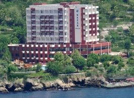 NAZAR BEACH RESORT HOTEL