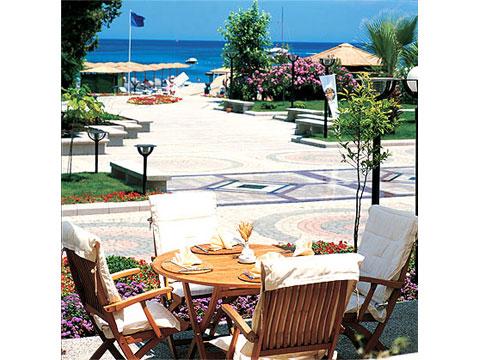 TURKiZ HOTEL THALASSO CENTRE & MARiNA