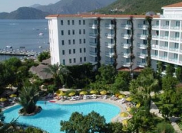 TROPICAL HOTEL