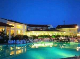 LYCUS RIVER HOTEL